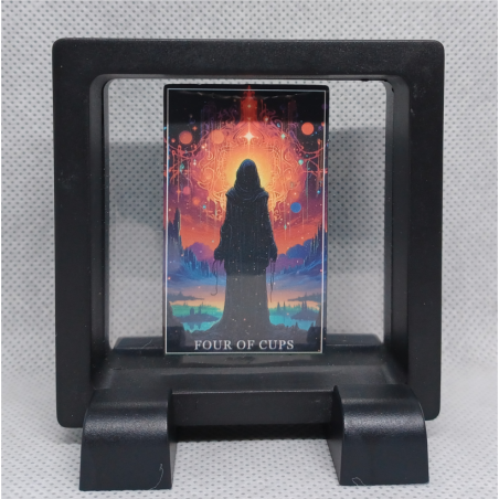 Four of Cups - Vierkante Zwarte Display 7x7 met tarot sticker