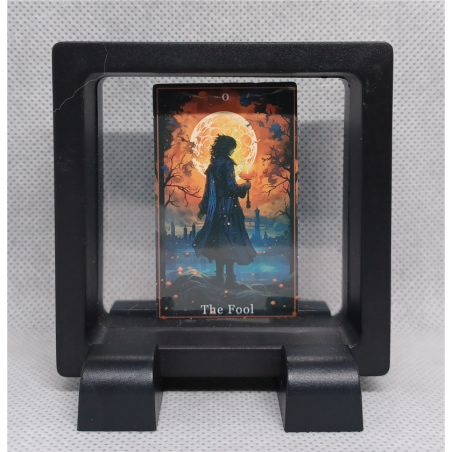 The Fool - Vierkante Zwarte Display 7x7 met tarot sticker