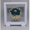 Blauwe Bloem - Vierkante witte display 9x9 met zand B sticker