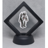 Astronaut - Zwarte Display 7x7 met Banksy sticker