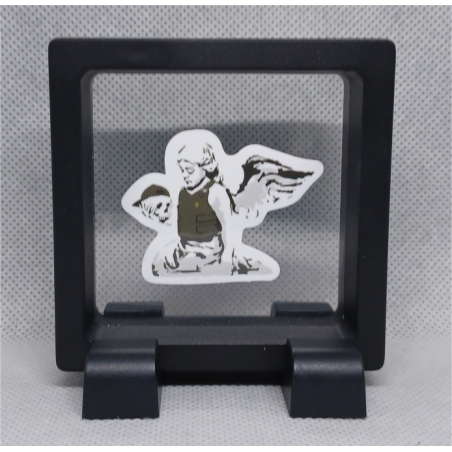 Engel Des Doods - Vierkante Zwarte Display 7x7 met Banksy sticker