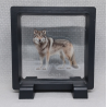 Wolf - Vierkante Zwarte Display 9x9 met honden sticker