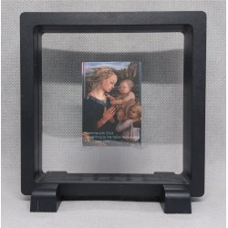 Madonna with child - Vierkante Zwarte Display 11x11 met museum sticker