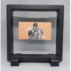 Leonardo Legacy - Vierkante Zwarte Display 11x11 met sticker