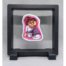 Freaky Homie Girl - Vierkante zwarte display 11x11 met homies sticker