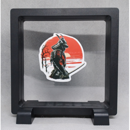 Samurai Boom - Vierkante Zwarte Display 11x11 met samurai sticker