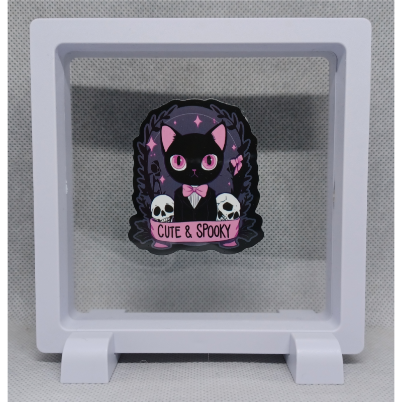 Cute & Spooky - Vierkante Witte Display 11x11 met roze magie sticker