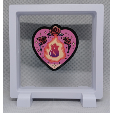 Vurig Hart - Vierkante Witte Display 11x11 met roze magie sticker